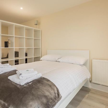 Pass The Keys Flat 9 Lovell Lodge - Modern Studio Near Science Park CBG Buitenkant foto